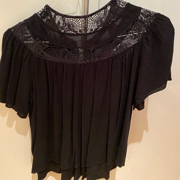 Zara Lace T-Shirt Blouse - Picture 3 of 4